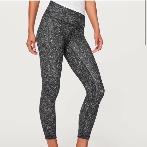 lululemon athletica Pants - Lululemon night view 7/8 align leggings